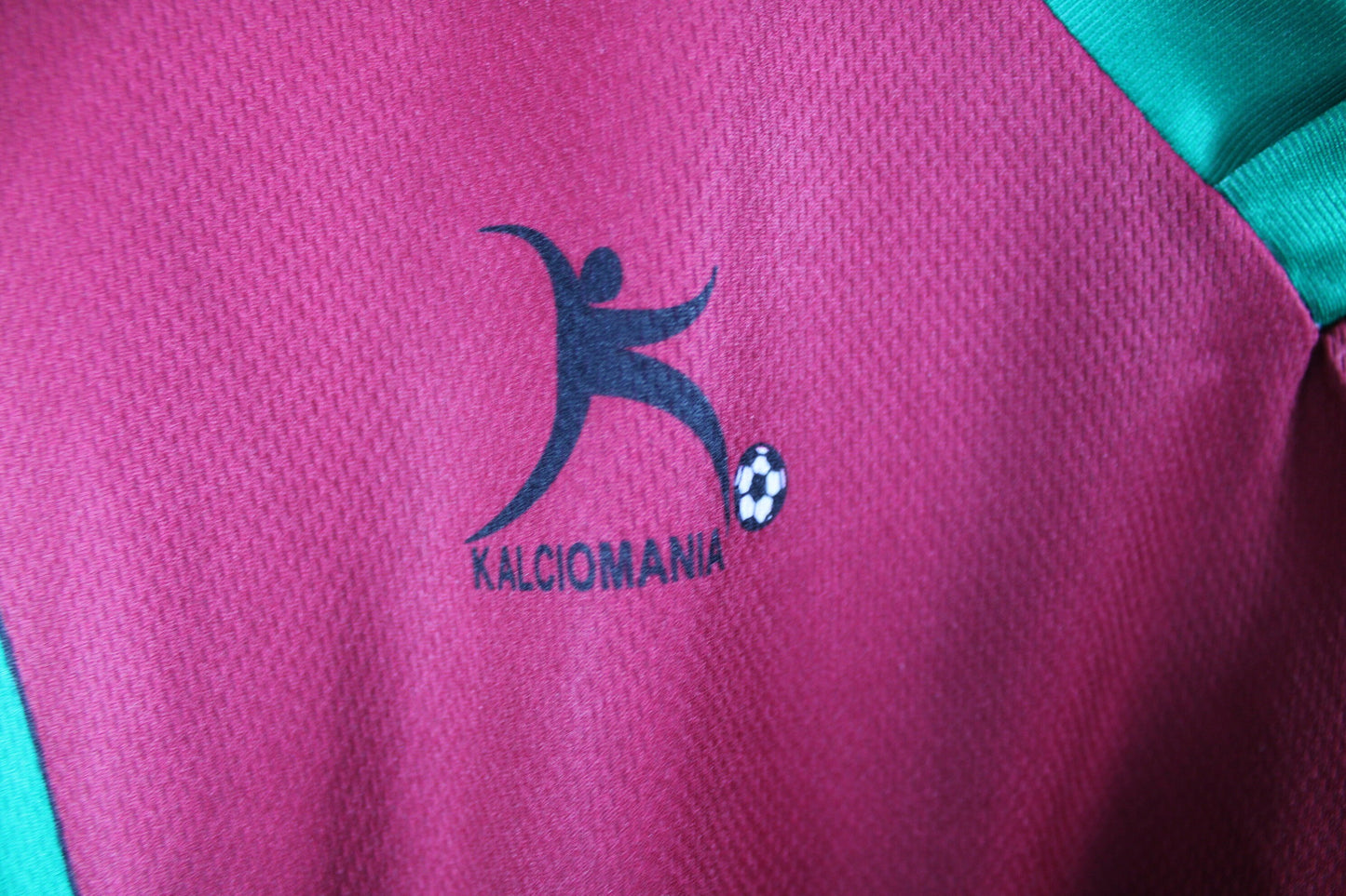 Portugal Soccer Jersey / Vintage Kalciomania Athletic Tee Shirt / 90s Soccer T-Shirt / Maroon And Green Top