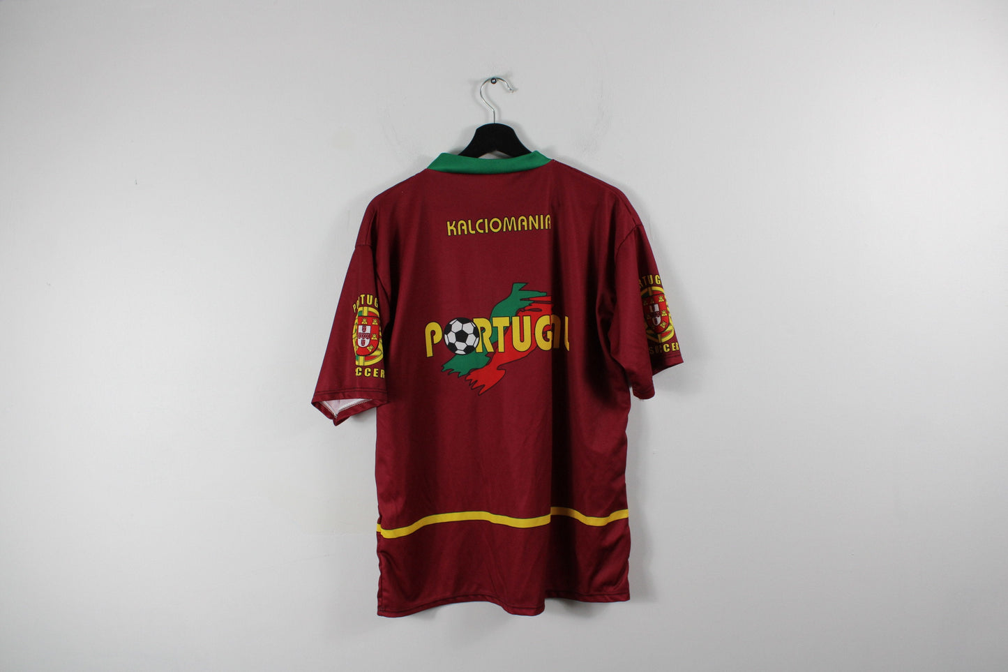 Portugal Soccer Jersey / Vintage Kalciomania Athletic Tee Shirt / 90s Soccer T-Shirt / Maroon And Green Top