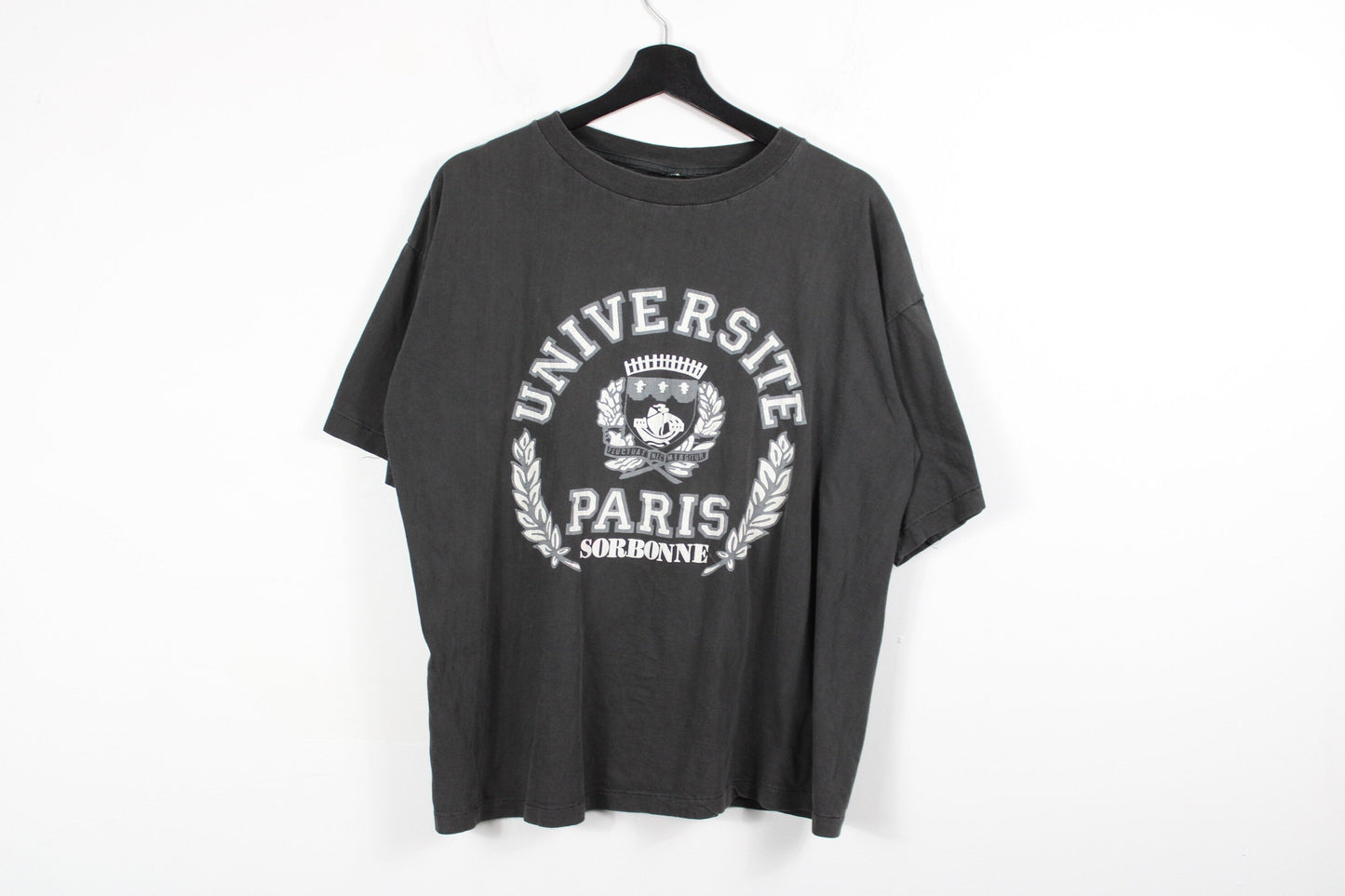 Paris-France University T-Shirt / Vintage Collegiate Campus Graphic Tee Shirt / 90s / 2000s Sports-Team Clothing