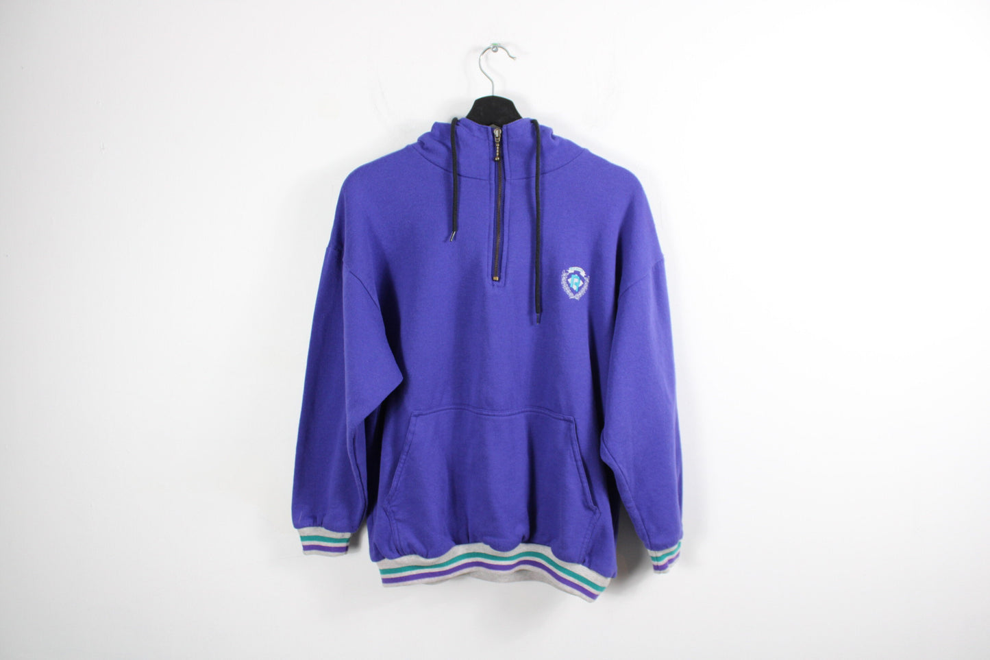 Reebok Hoodie / Vintage 90s Athletic Hoody Sweater / Sportswear Hooded Sweatshirt Clothing