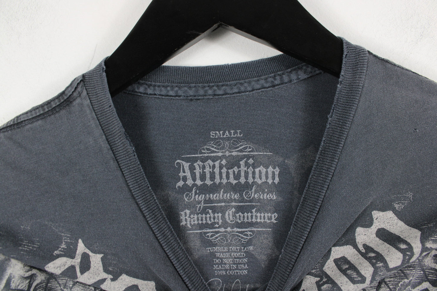 Affliction T-Shirt / Vintage Active-Wear Company / 90s-2000s Extreme Coutoure Tee Shirt / Y2K Graphic