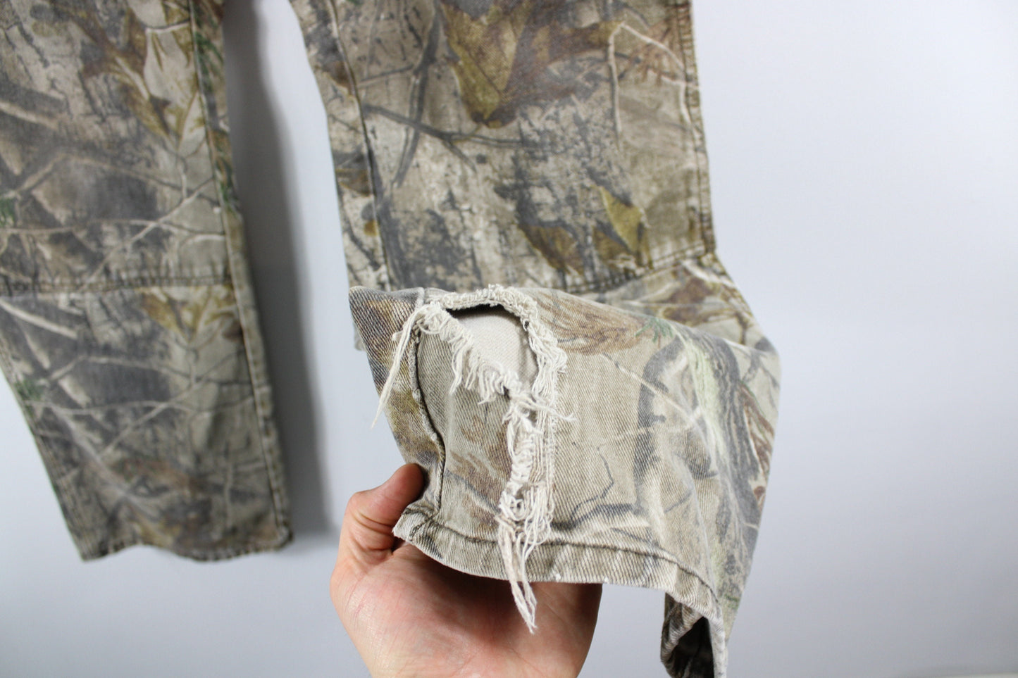 Vintage Camo Pants / Real-Tree Forest Camouflage Cargo Trousers / 90s Clothing / 34x34