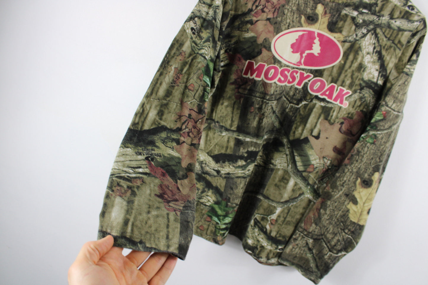 Realtree T-Shirt / Vintage 90s Camouflage Hunting Tee Shirt / Hunter Clothing