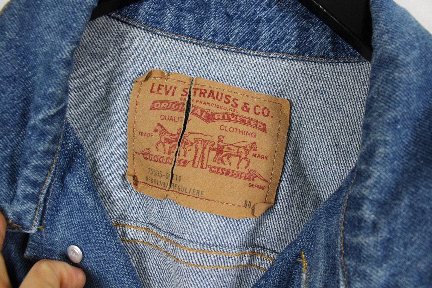 Vintage levi's jacket / levis denim bomber jean coat / 90's / 2000's clothing