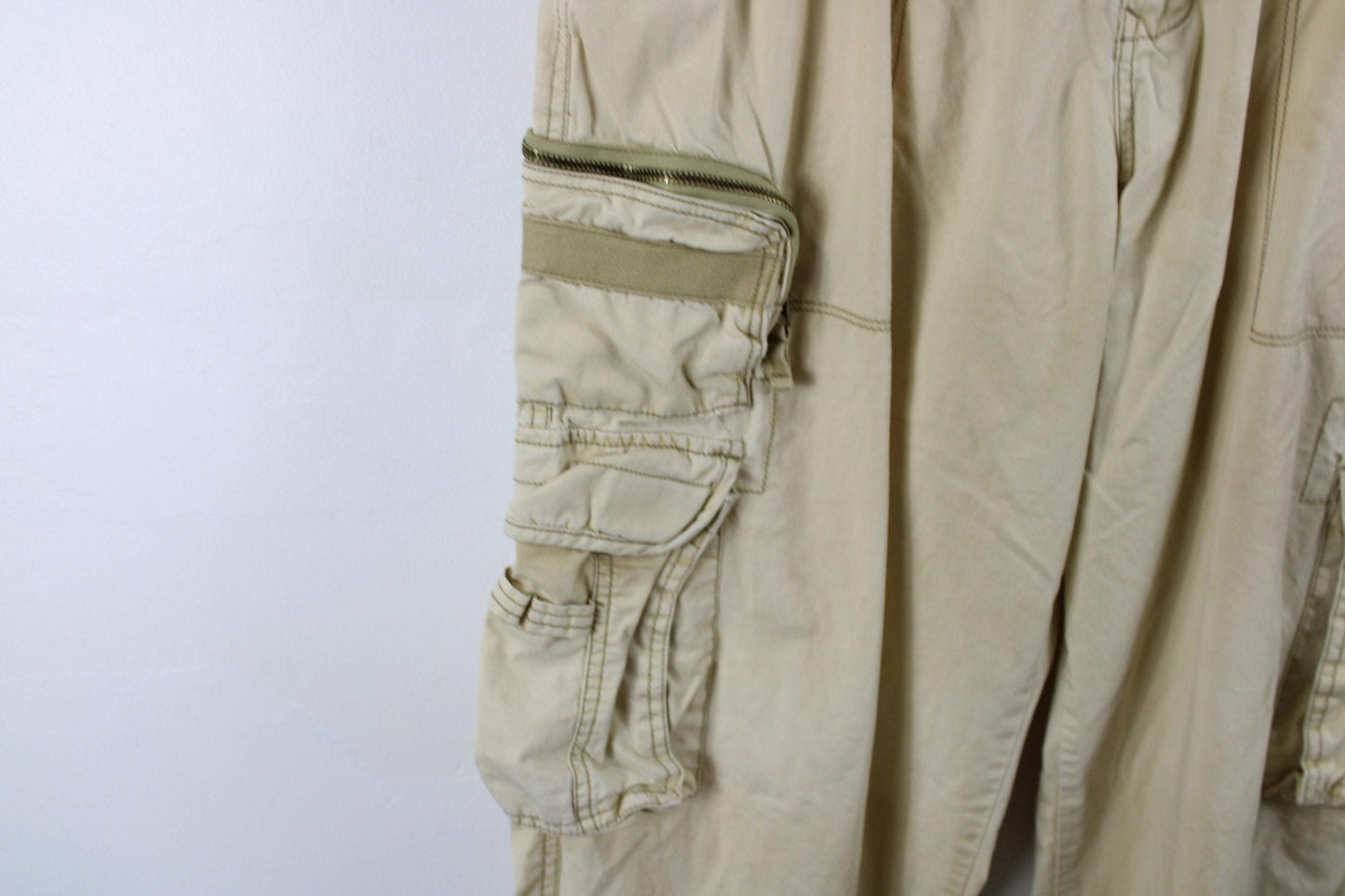 Vintage y2k union bay beige utility cargo pants | 2000s utility pants | beige cargo trousers | size 34x30