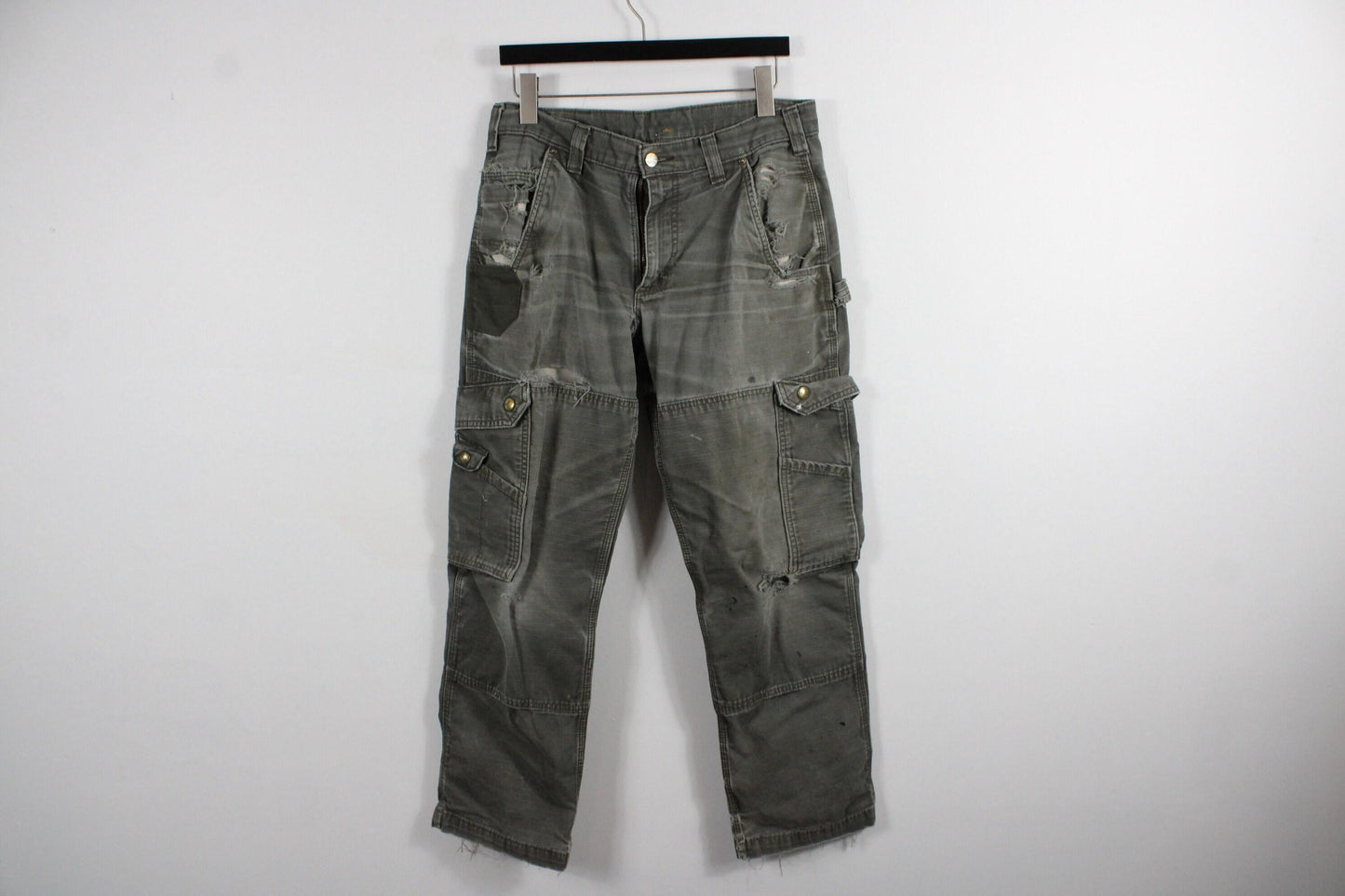 Carpenter pants / vintage carhartt construction workwear studio cargo utility trousers / 90s streetwear jeans / 32x30