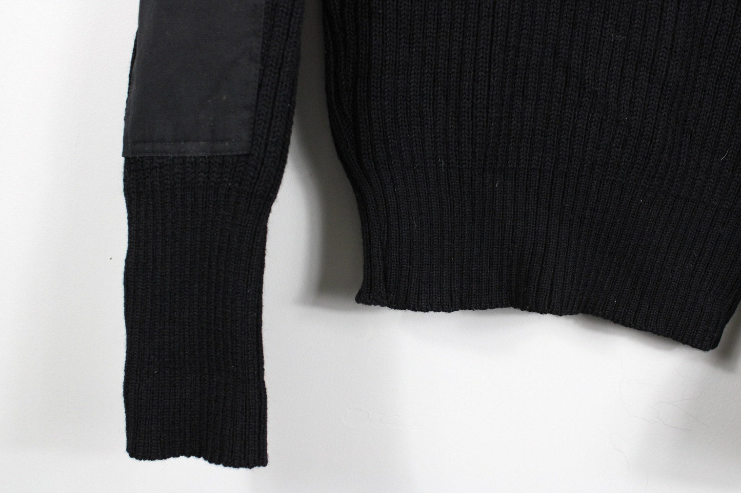 Wool cable-knit military sweater / 90s-80s vintage army hand knitted sweatshirt / 90s / dark jet-black