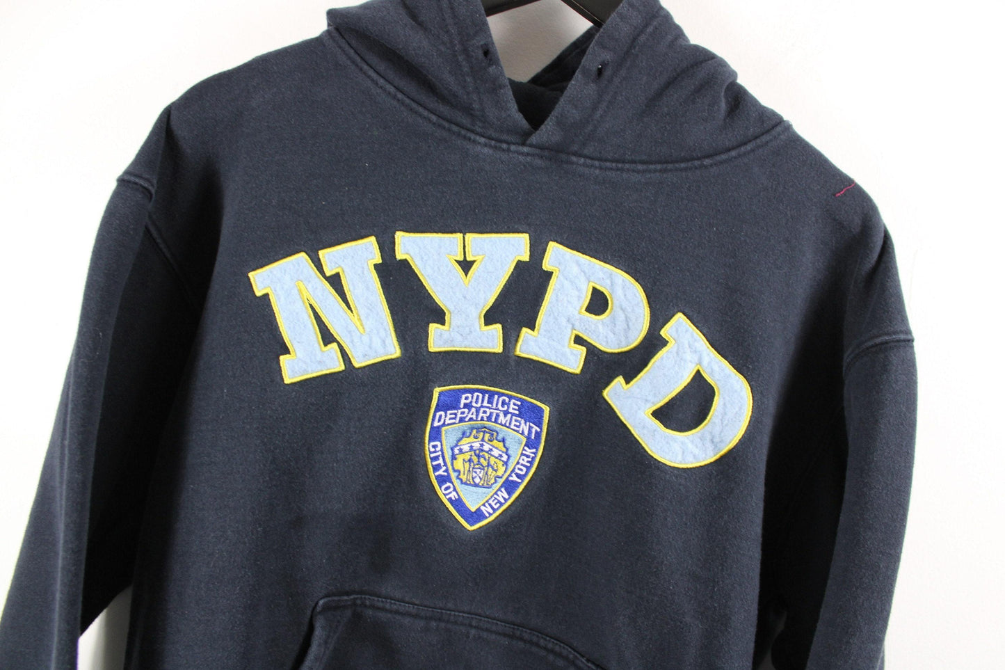 Nypd hoodie sweater / new-york-city police graphic hooded sweat-shirt / vintage 90s travel shirt