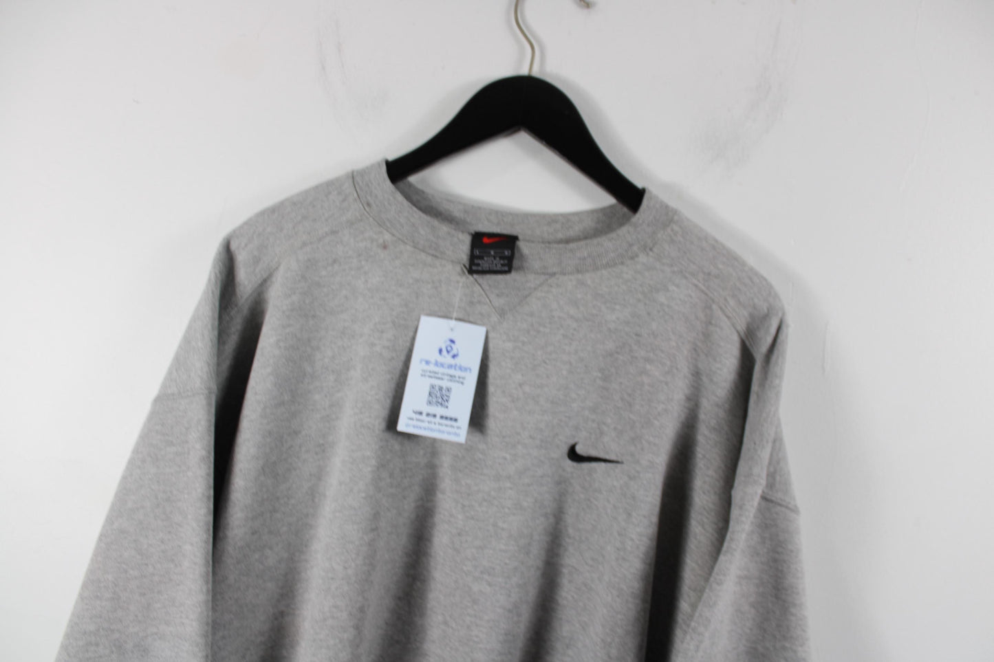 Nike Swoosh Logo Sweater | Vintage 90s Made in USA Sweatshirt | Men's Size L | Classic Grey & Black Crewneck