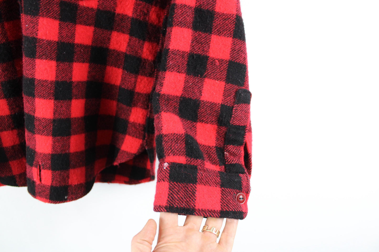 Red Plaid Lined Lumberjack Jacket | Vintage Woolrich Cozy Outdoor Coat