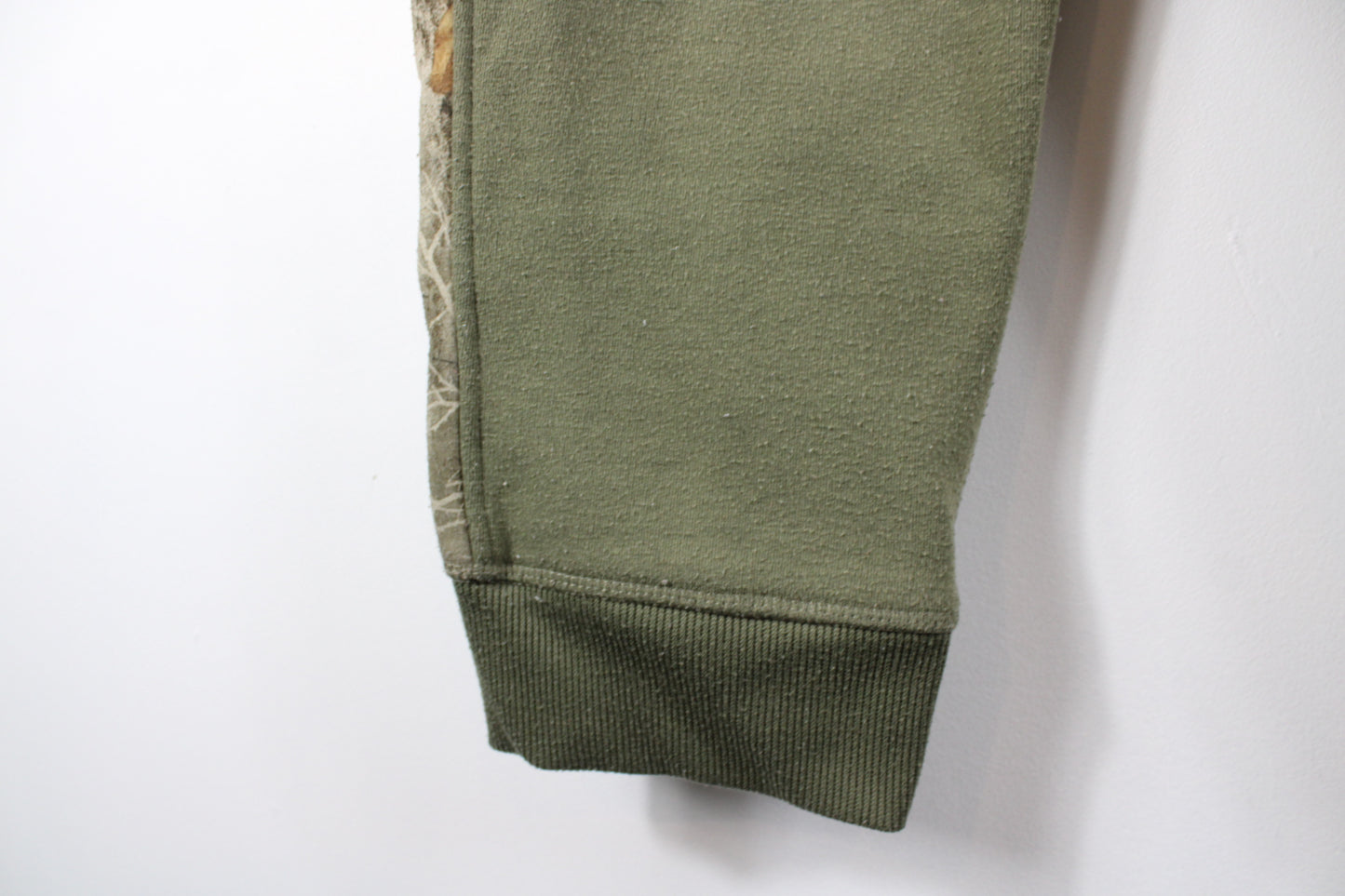 Vintage Real-Tree Pants / Forest Camouflage Sweatpant Track Trousers / 90s Clothing