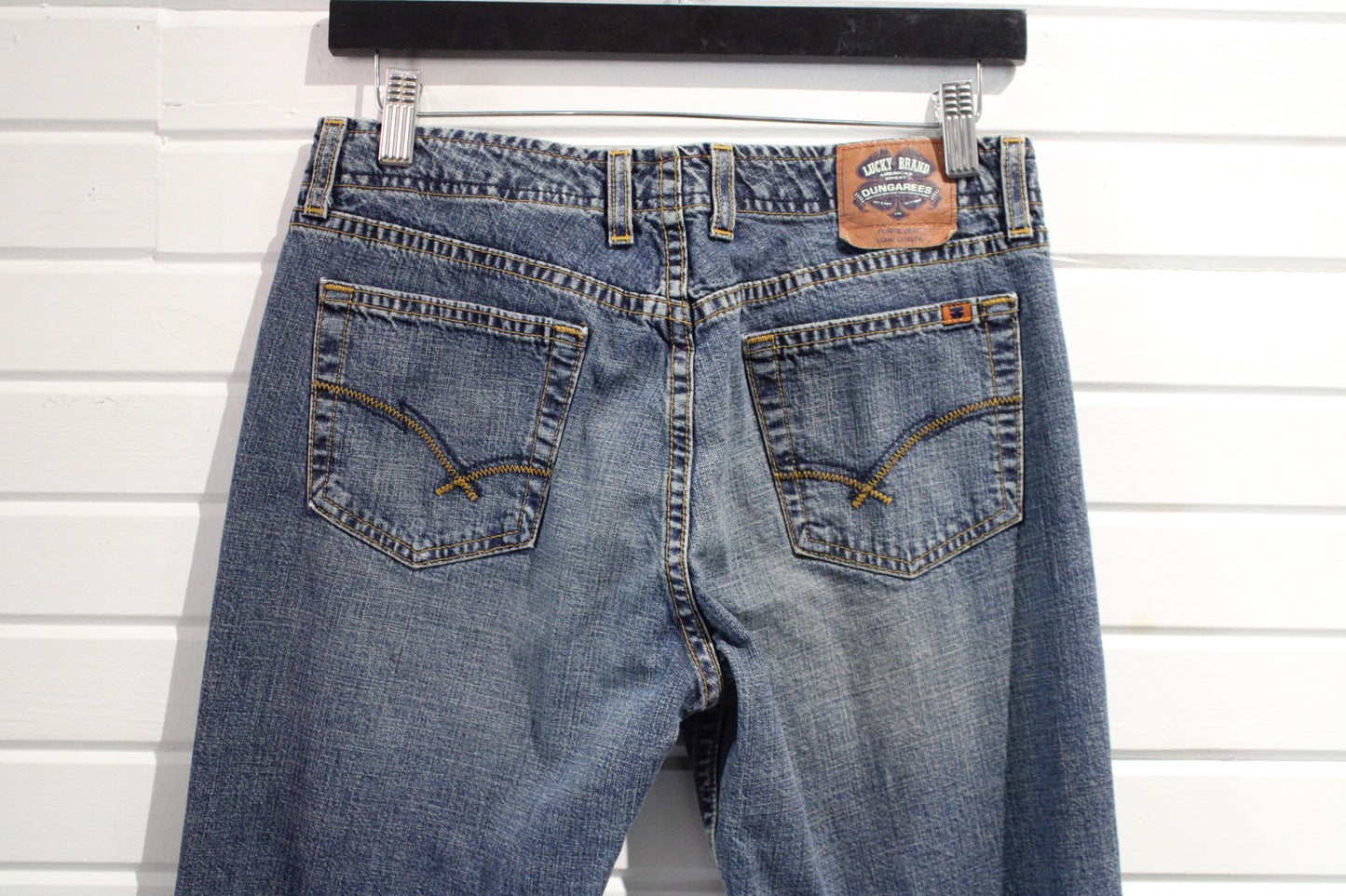 Lucky-brand Dungarees Flirtie Jeans | Vintage 2000s Classic Straight-Leg Denim Pants | Long Length / Western Style