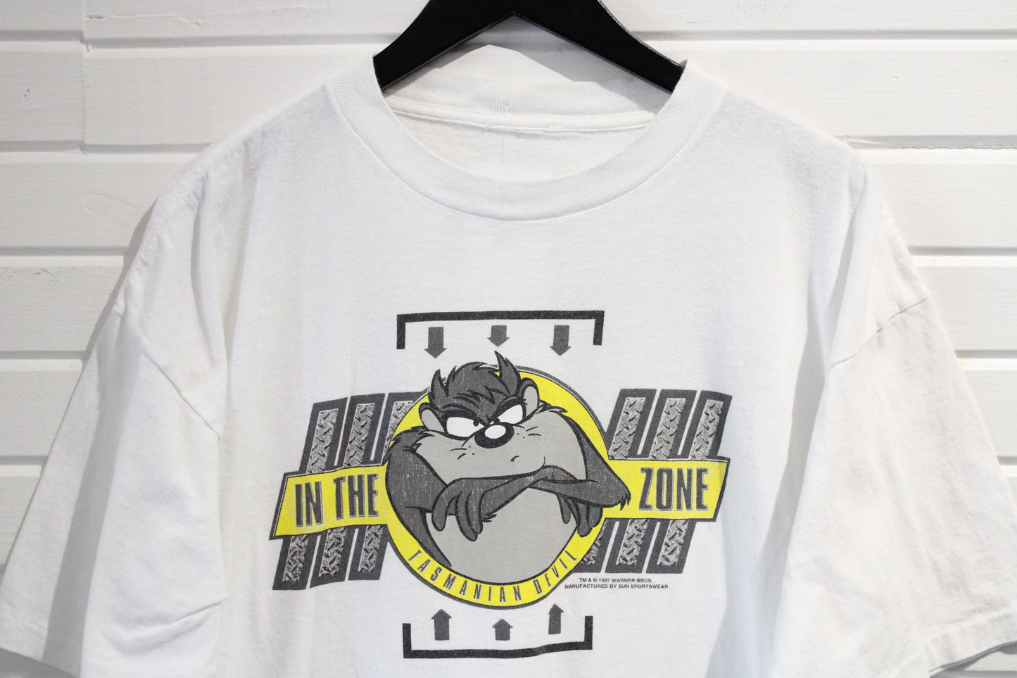 Tasmanian-Devil In The Zone T-Shirt | Vintage 1997 Cartoon Graphic Tee | Classic Looney Tunes Character Shirt