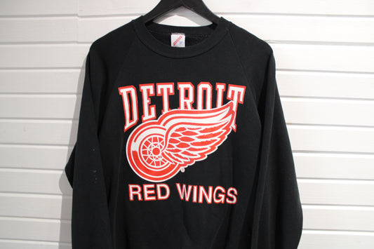 Detroit-Red-Wings Sweater | Vintage NHL Crewneck Pullover | 90s Hockey Fan Gear | Black & Red Sportswear
