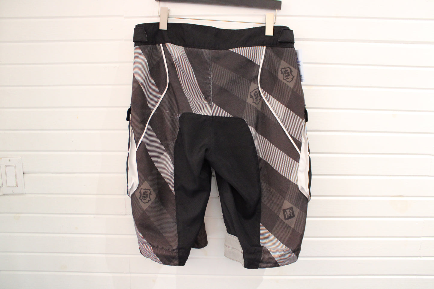 Shift Recon Shorts | Vintage Motocross Style Riding Cargo Shorts | Technical Utility Gear