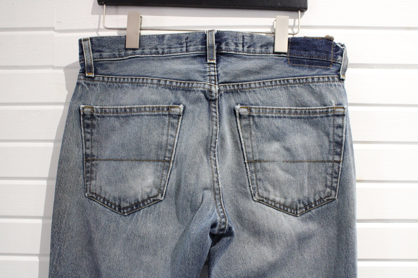 Denizen Straight-Leg Jeans | Vintage Faded Blue Denim Pants | Classic Everyday Wear