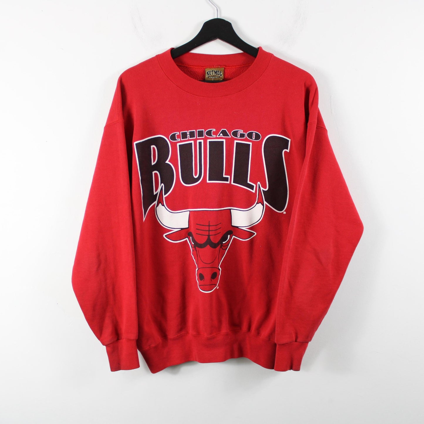 Chicago-Bulls Sweater | Vintage Nutmeg Graphic Crewneck Sweatshirt | Iconic NBA Pullover | Retro Sportswear