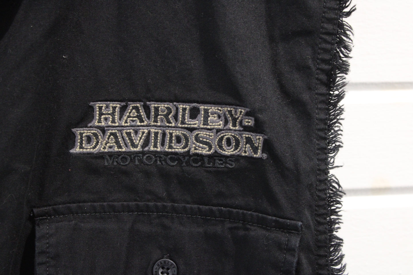 Harley-Davidson Sleeveless Shirt | Vintage Black Frayed Armhole Button-Up | Motorcycle Flame Graphic Biker Vest