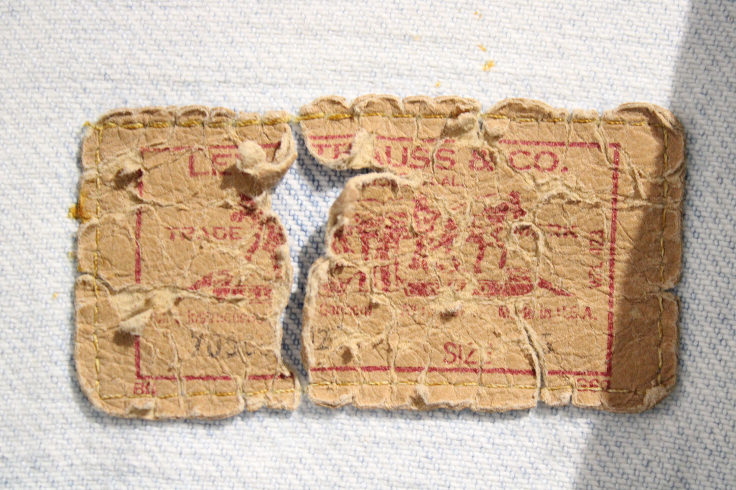 Levi's Denim Trucker Jacket | Vintage Light Wash Classic Jean Coat | Men's Street Style Outerwear