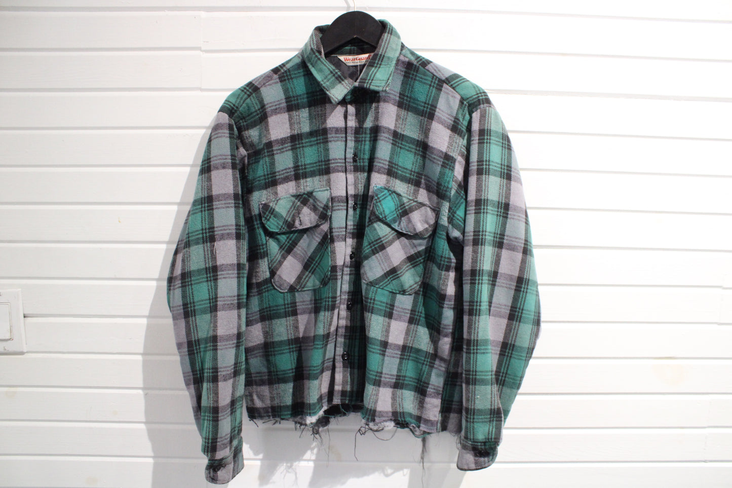 WearGuard Plaid Button-Up Shirt | Vintage Frayed Hem Western Flannel | Men's Casual Workwear