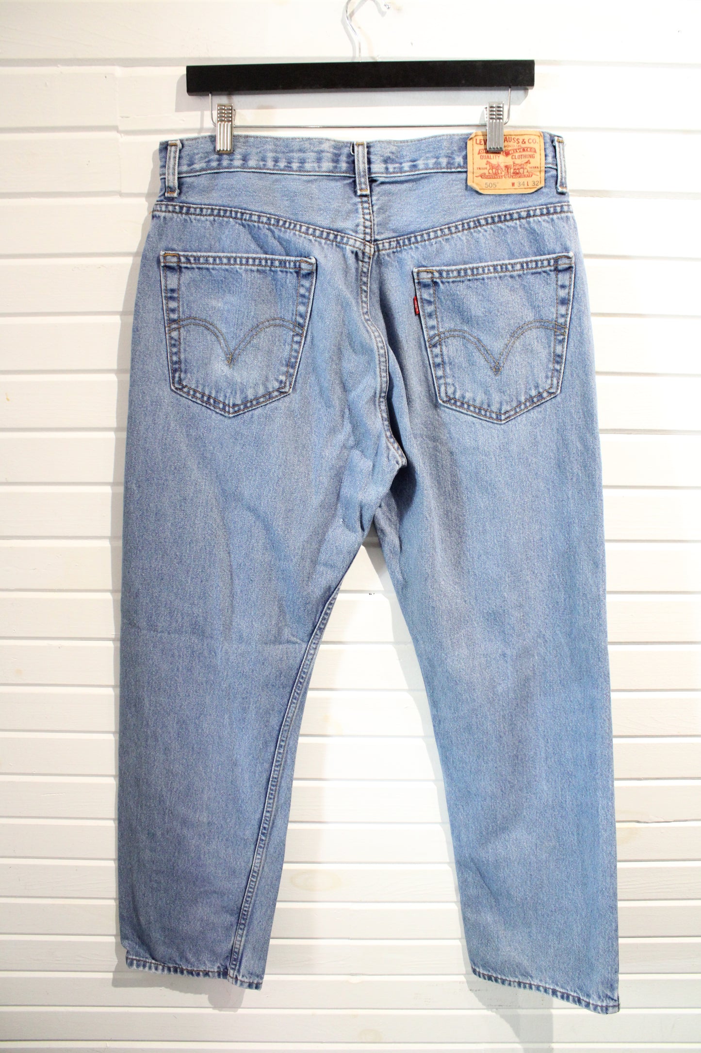 Levi's 505 Jeans / Vintage Light-Wash Denim Trouser / Classic Regular Fit / Size 34x32