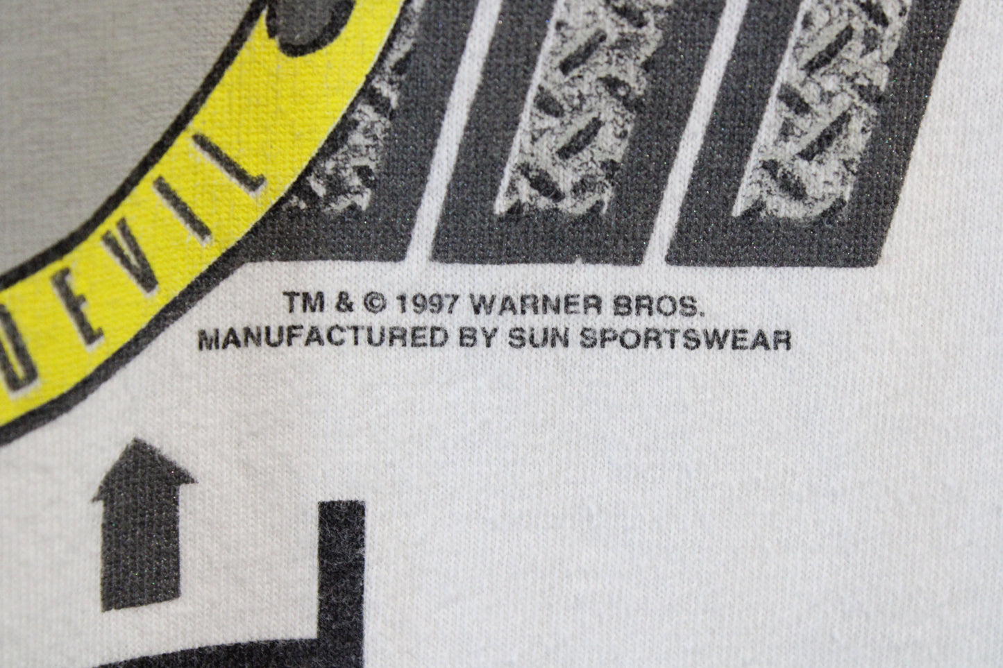 Tasmanian-Devil In The Zone T-Shirt | Vintage 1997 Cartoon Graphic Tee | Classic Looney Tunes Character Shirt