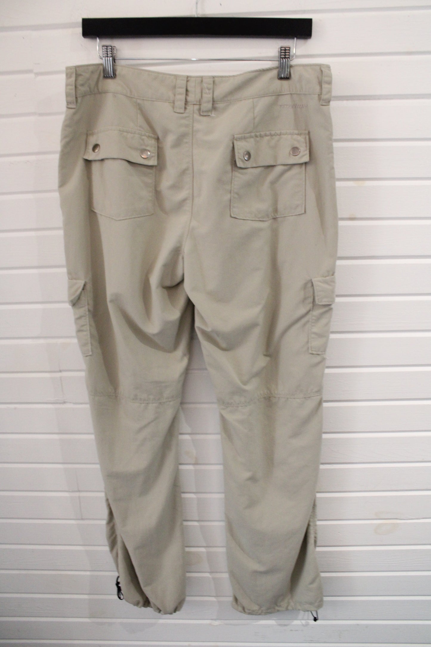 Columbia Titanium Cargo Pants | Vintage Outdoor Utility Hiking Trouser | Zip Pocket Drawstring Hem