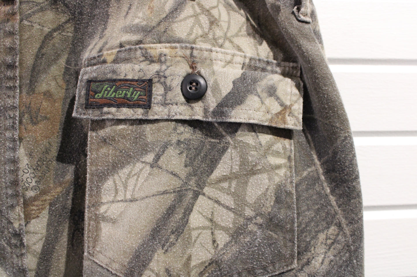 Liberty Camouflage Cargo Pants | Vintage Outdoor Realtree Pattern Hunting Trousers | Heavyweight Utility Gear