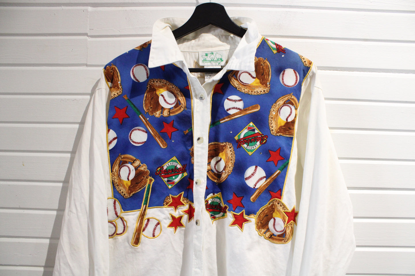 Quacker-Factory Baseball Shirt | Vintage 1990s Sports-Themed Button-Up Shirt | Novelty Embroidered Casual Wear