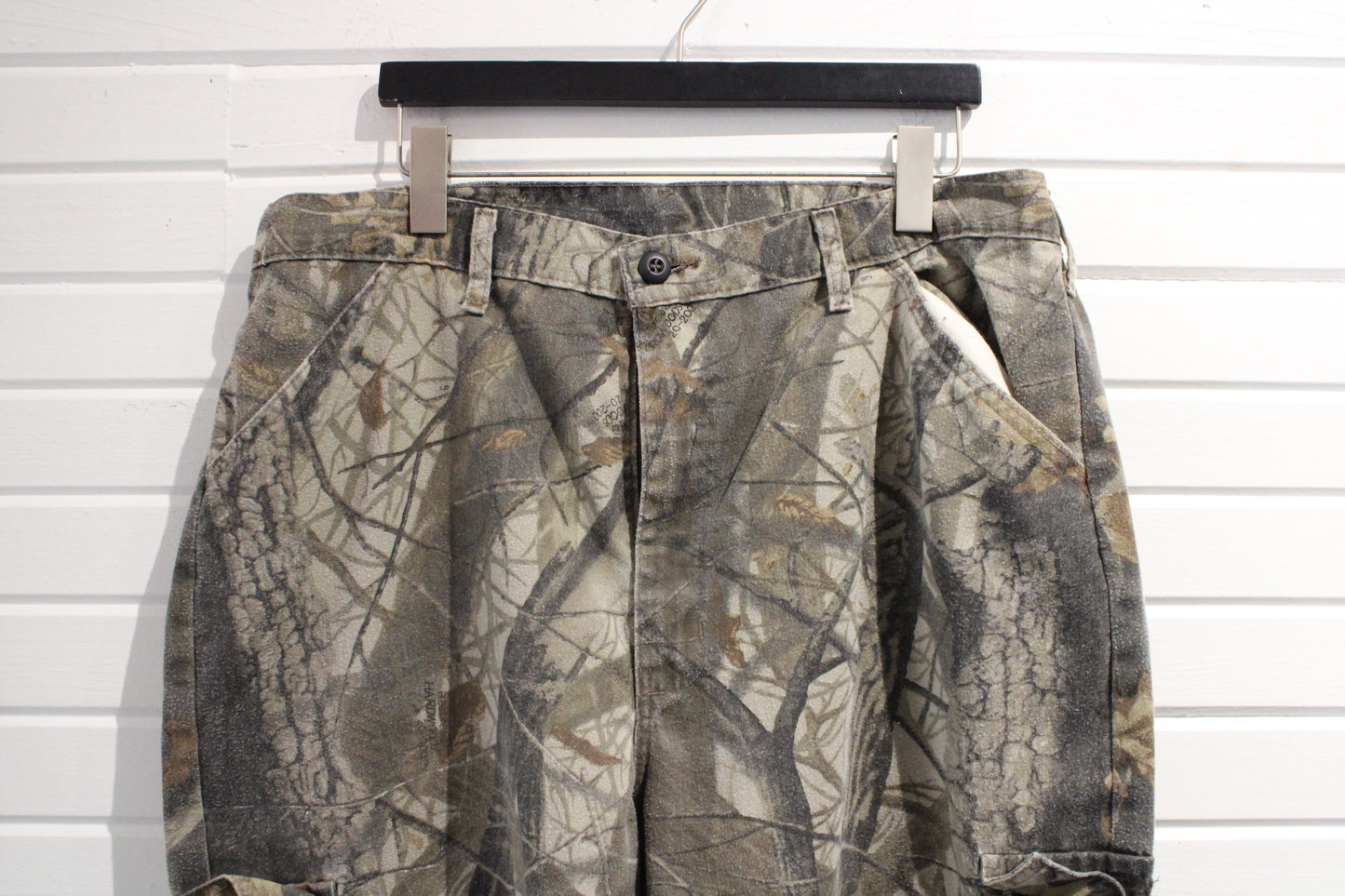 Liberty Camouflage Cargo Pants | Vintage Outdoor Realtree Pattern Hunting Trousers | Heavyweight Utility Gear