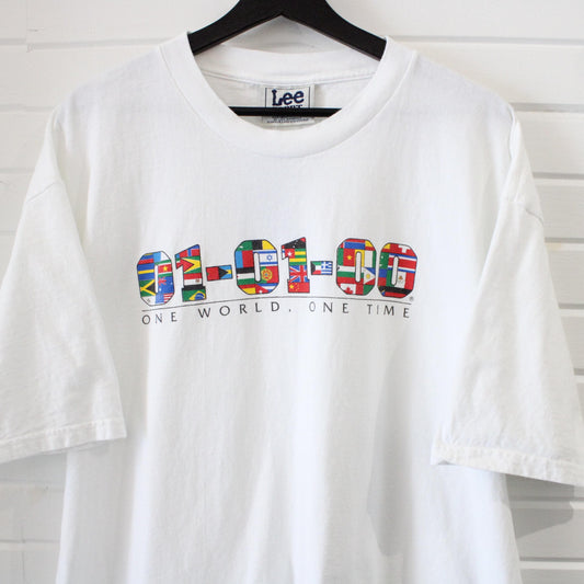 Y2K T-Shirt | Vintage '90s One-World-One-Time Millennium Graphic Tee | 01-01-00 International Flags Print 2XL
