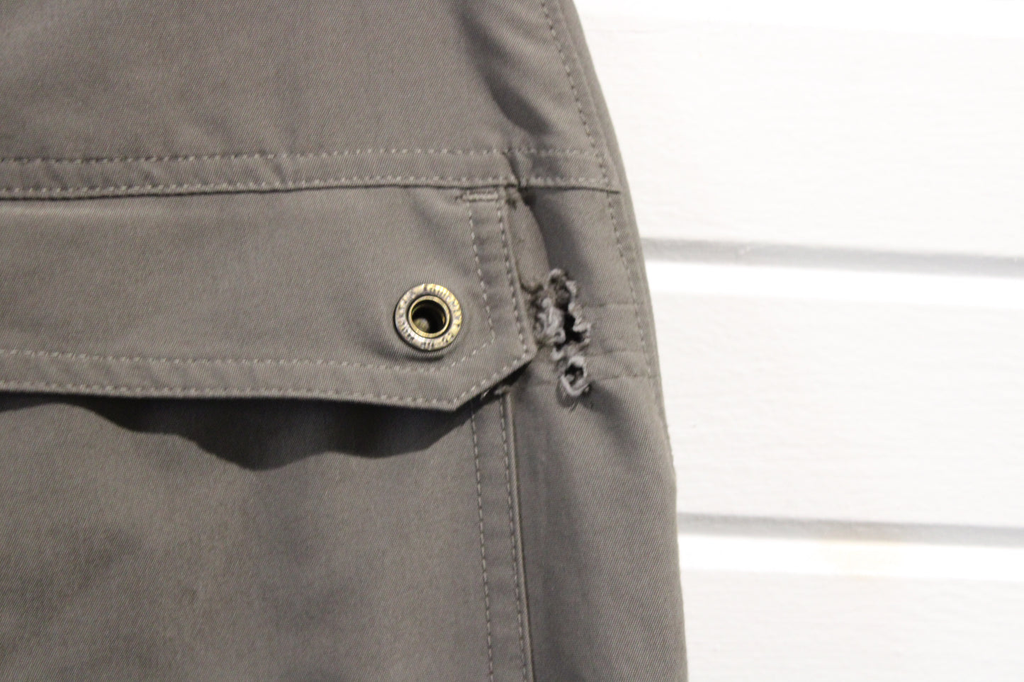 Mountain Equipment Co-Op Convertible Cargo Pants | Vintage Outdoor Utility Zip-Off Trousers | Functional Hiking Adventure Wear