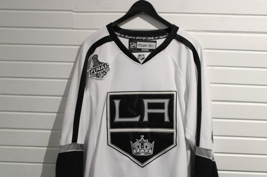 LA-Kings Hockey Jersey | Vintage NHL Stanley Cup Final Doughty 8 White Black Jersey | Authentic Sports Collectible