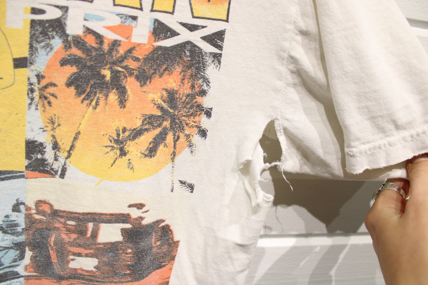 Hawaiian Super Prix T-Shirt | Vintage 1999 Honolulu Auto Racing Graphic Tee | Distressed Race Car Print Shirt