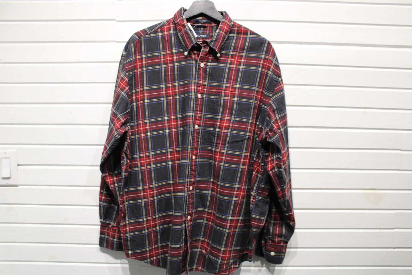 Nautica Plaid Button-Up Shirt | Vintage 1990s Classic Checkered Flannel | Men's Casual Wear