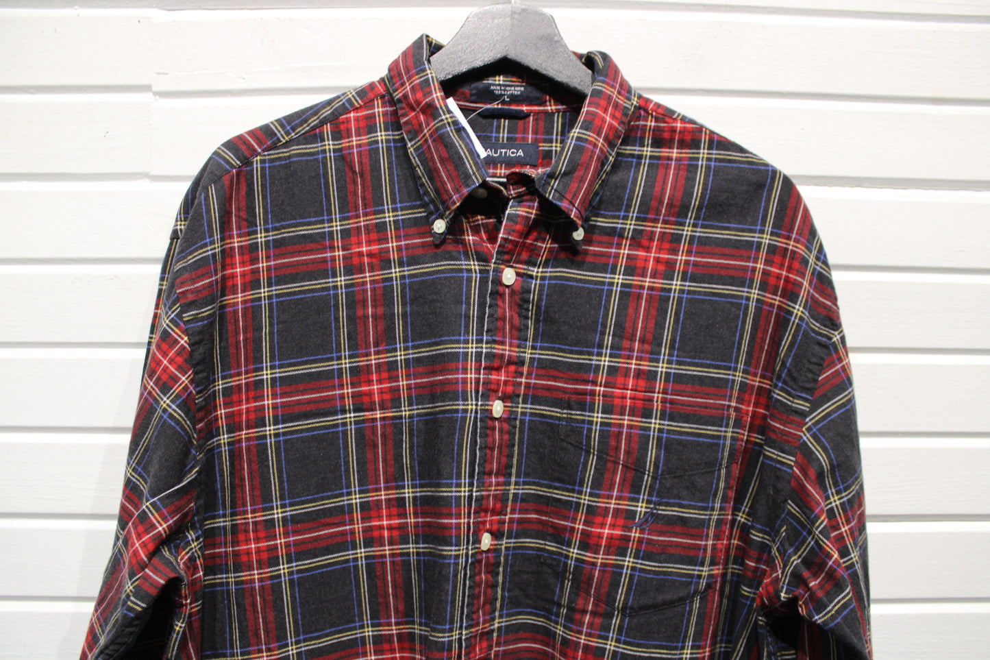 Nautica Plaid Button-Up Shirt | Vintage 1990s Classic Checkered Flannel | Men's Casual Wear