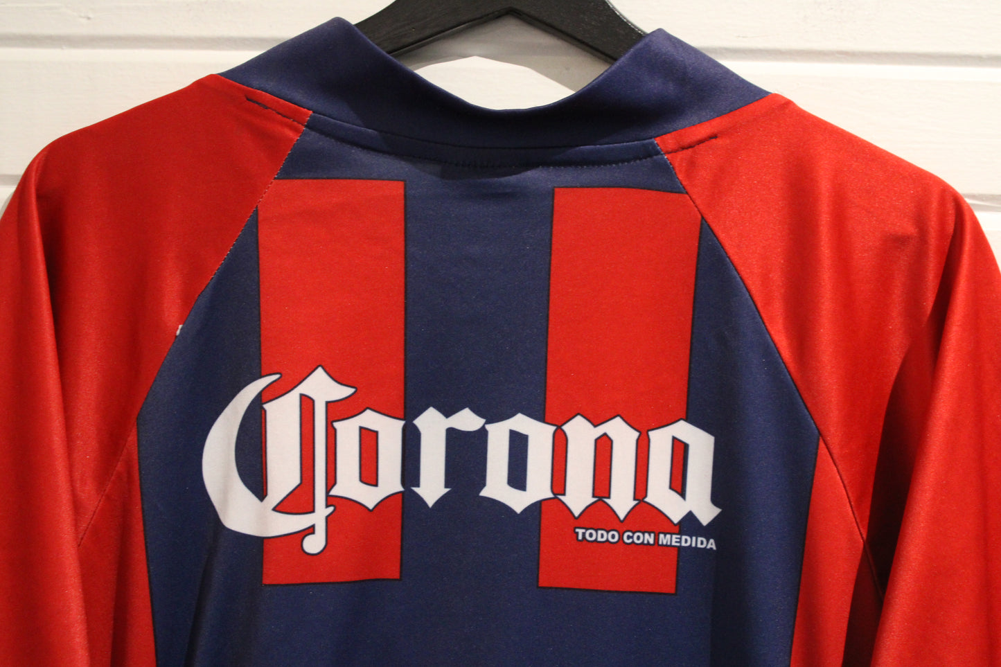 Atlante-FC Soccer Jersey | Vintage 2000s Mexican Football Shirt Red-Blue | Classic Liga MX Fanwear