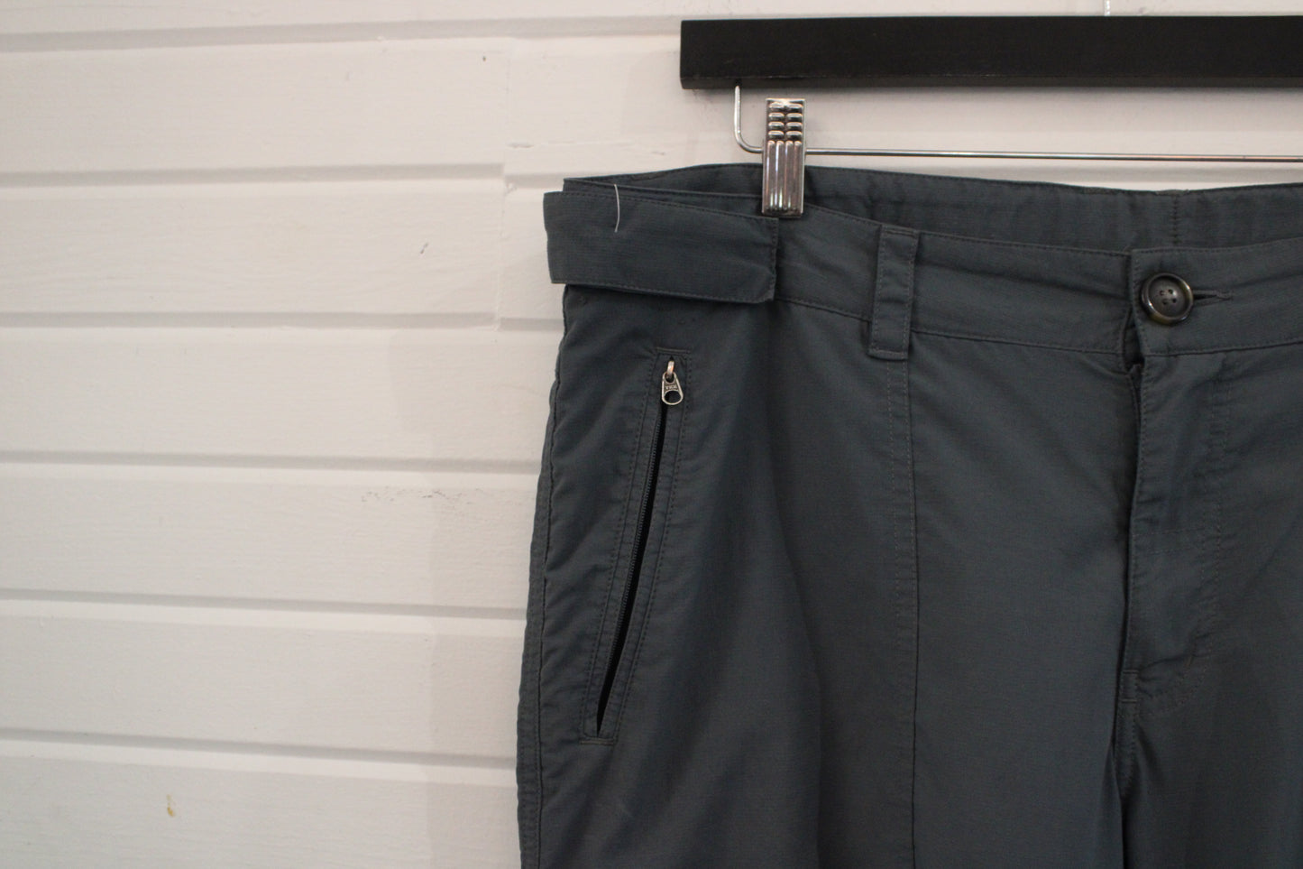 Vintage Utility Cargo Pants | Rugged Outdoor Workwear Style Trousers | Classic Functional Pockets