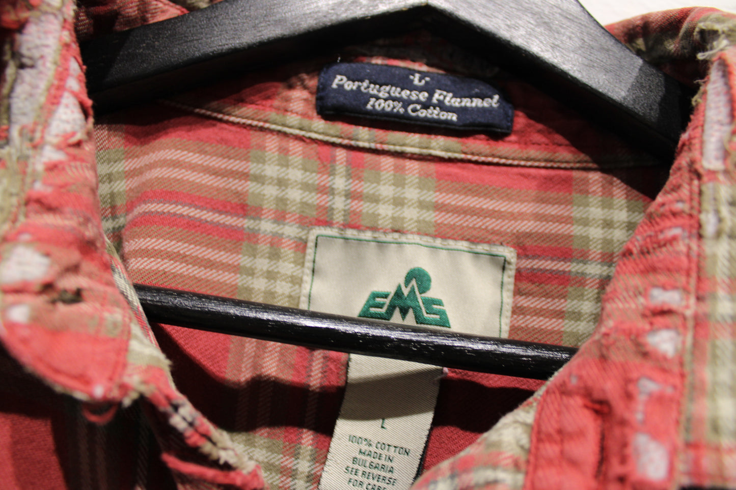 Eastern-Mountain-Sports Plaid Button-Up Shirt | Vintage Classic Flannel Outdoor Shirt | Men's Casual Top