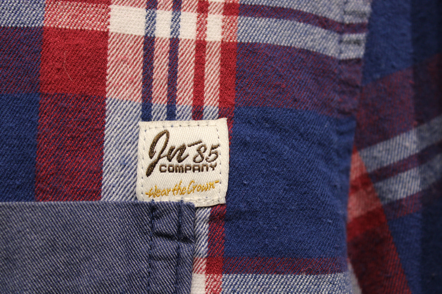 JNC-85 Plaid Button-Up Shirt | Vintage Classic Check Flannel Long Sleeve Top | Men's Casual Wear